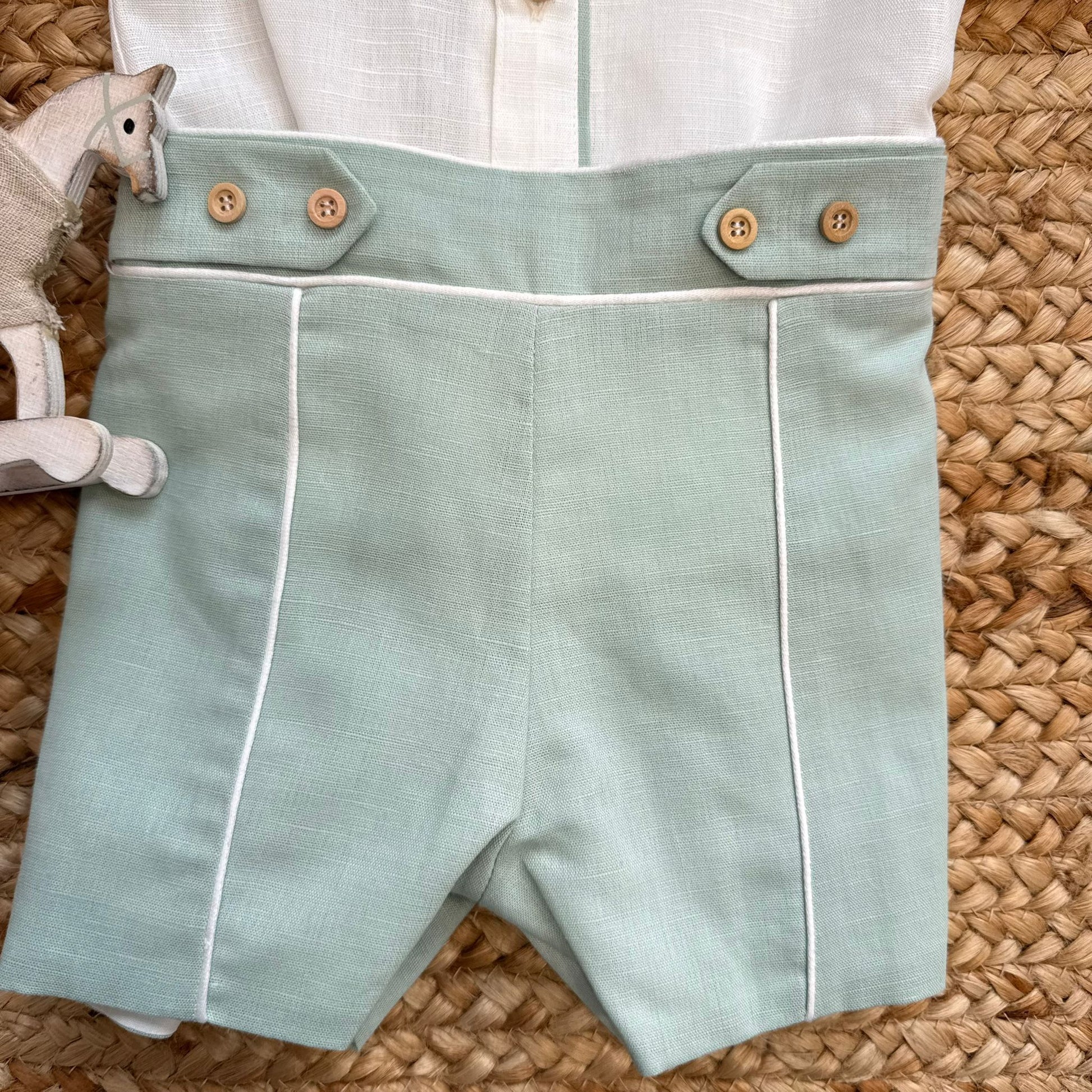dettaglio manica camicia cerimonia bimbo