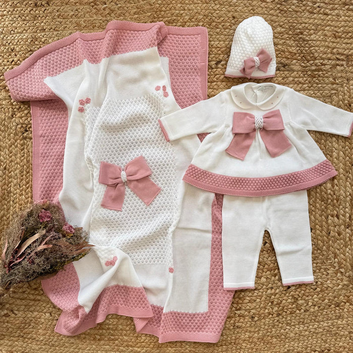 Coordinato neonata in cotone filo di Scozia con tutina, copertina, cappellino e scarpette rosa