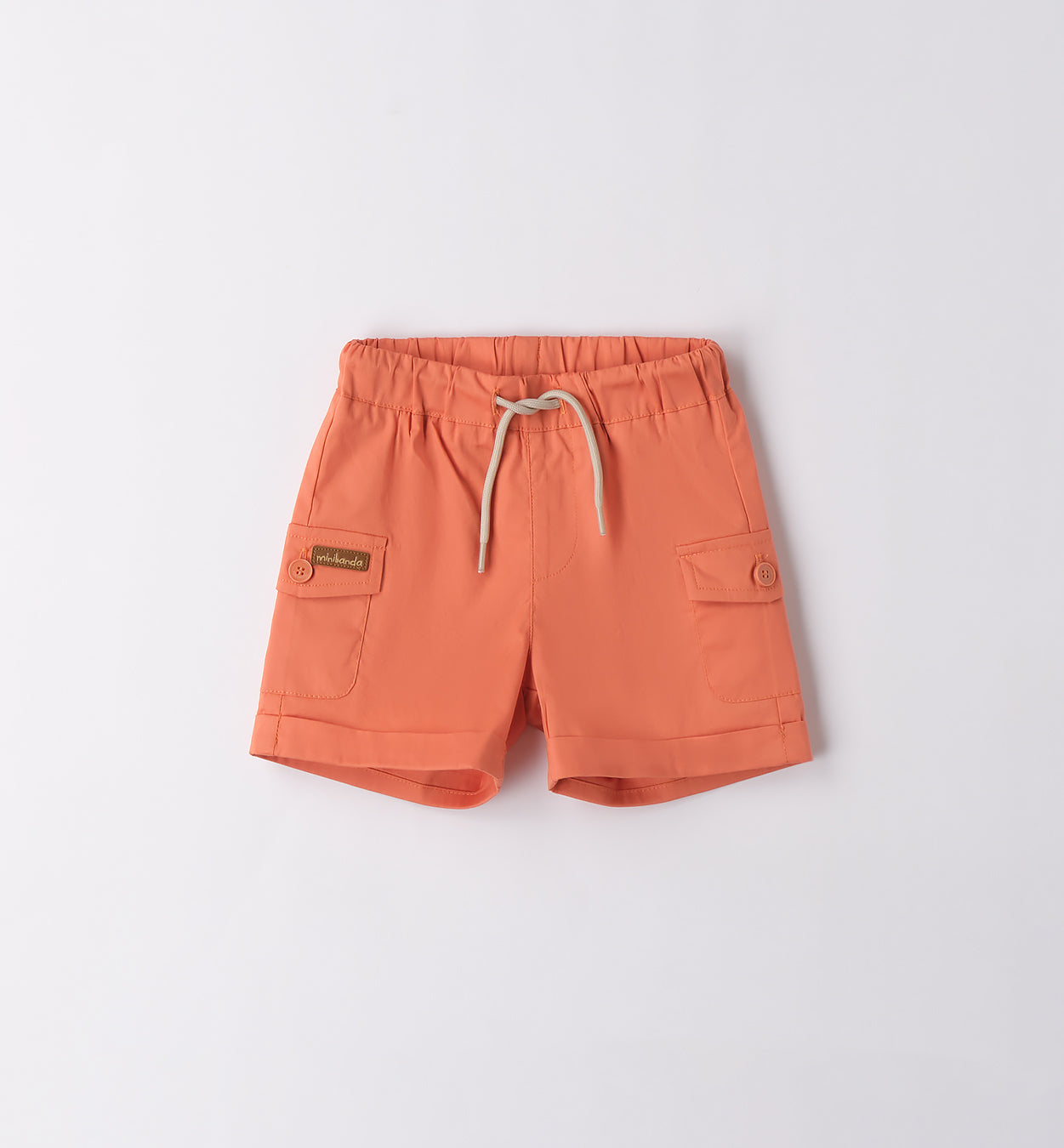 T-shirt con stampa cani e pantaloncini rossi per bambino, abbigliamento casual estivo.