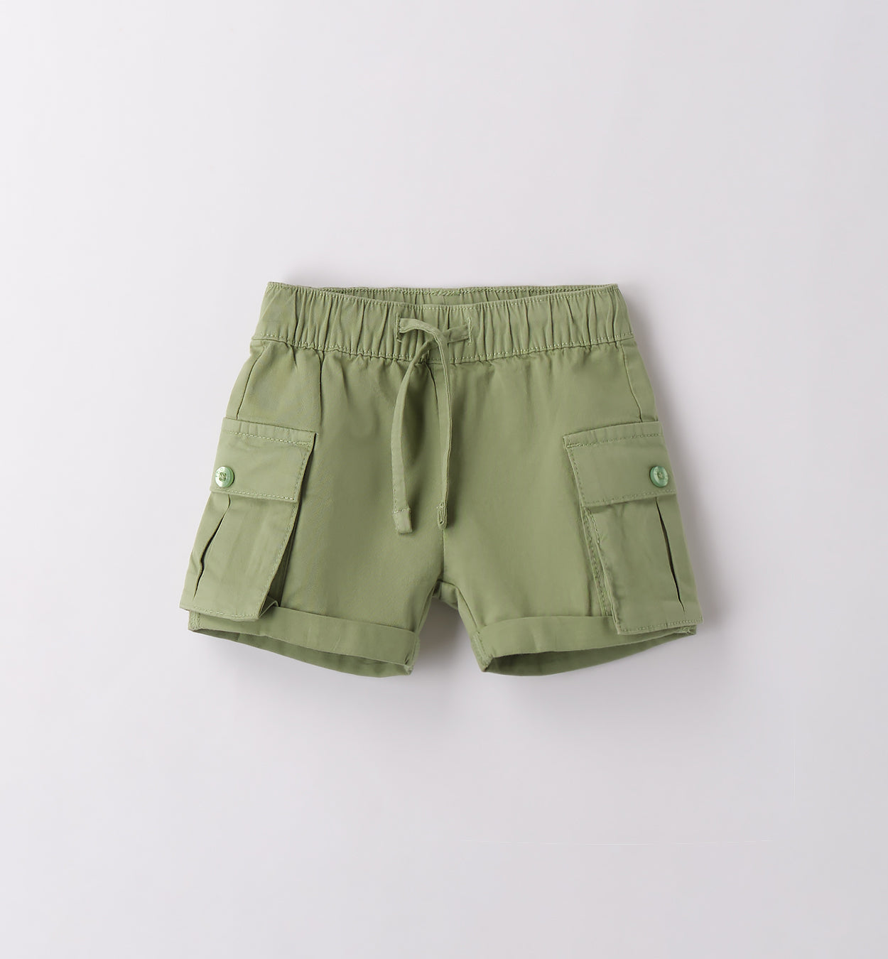 Pantaloncino estivo cargo bambino in cotone, con elastico in vita e coulisse.