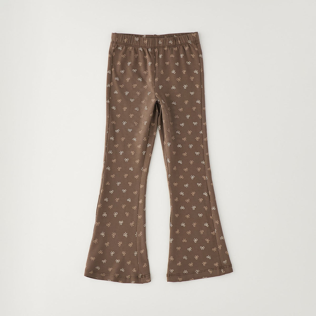 Completo bimba 100% cotone con maglia beige stampa cagnolino e pantalone marrone fantasia fiocchetti