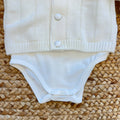 Dettaglio completo battesimo bimbo panna con cardigan in lana e cashmere