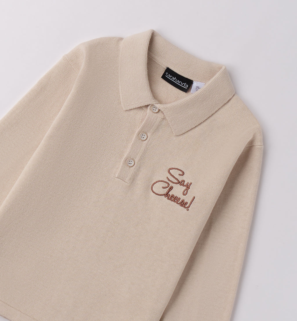 polo bambino beige dettaglio colletto e bottoni