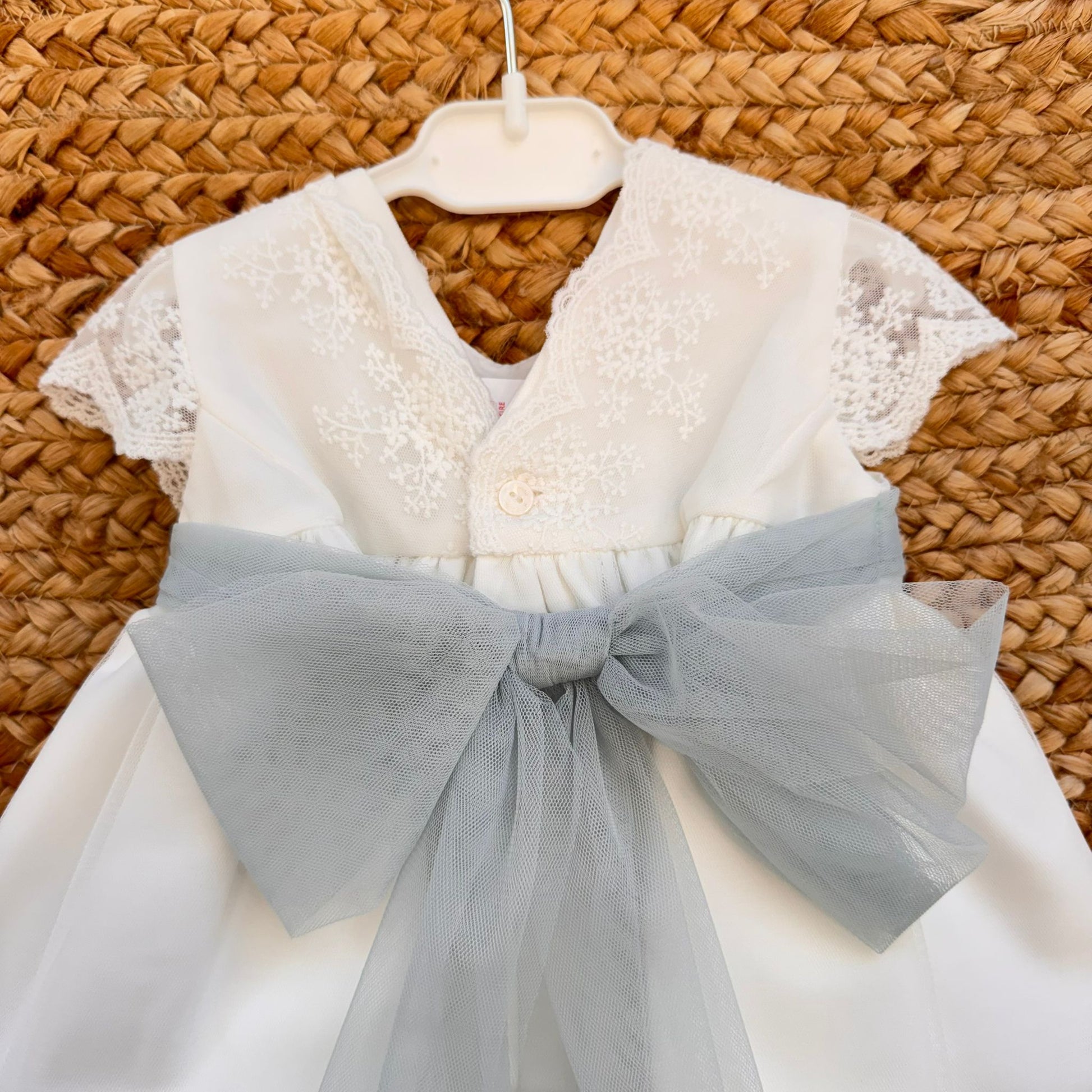 Retro abito battesimo bimba con maxi fiocco in tulle azzurro polvere