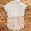 Retro completo battesimo bimbo con camicia bianca e pantaloncino beige
