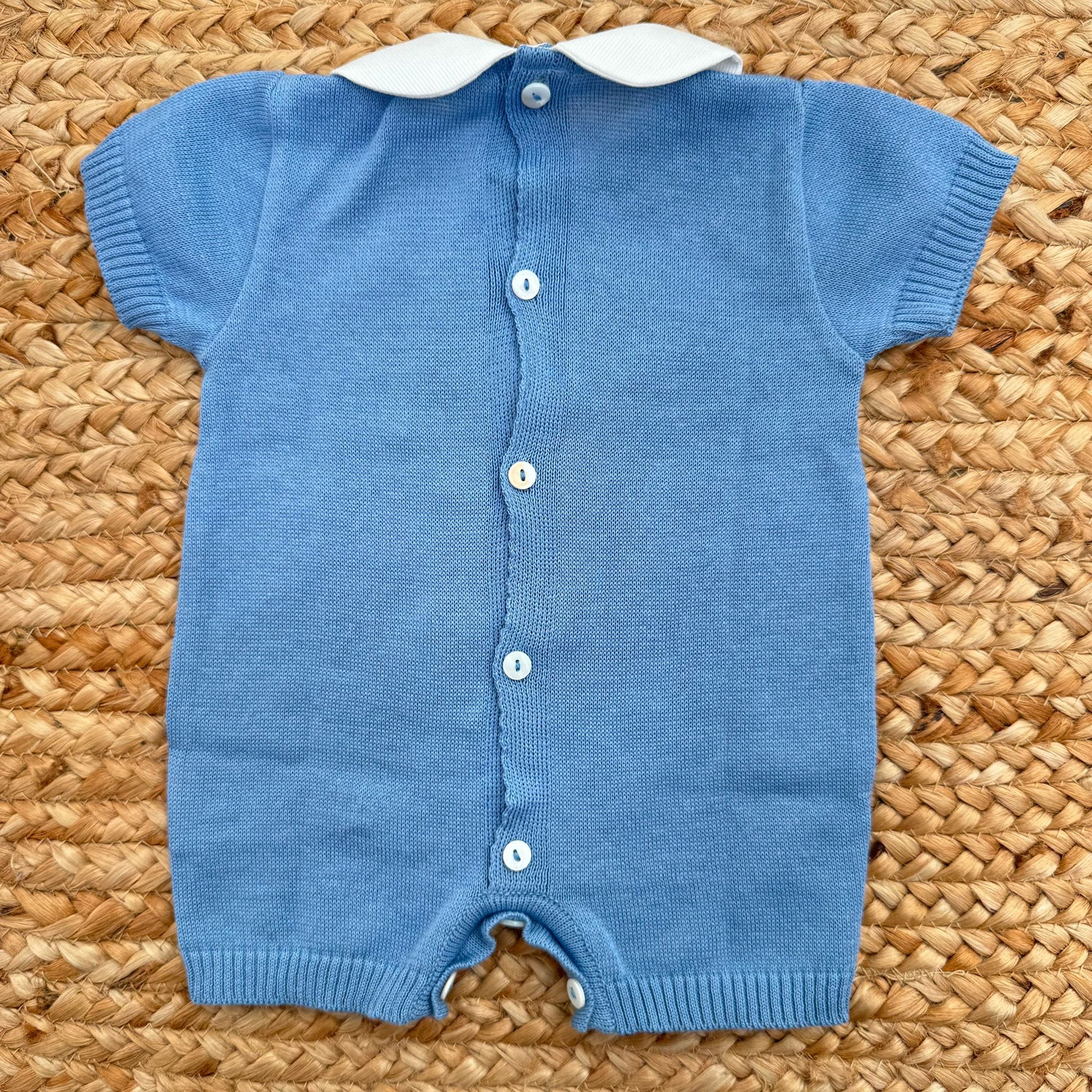 retro pagliaccetto neonato con bottoni