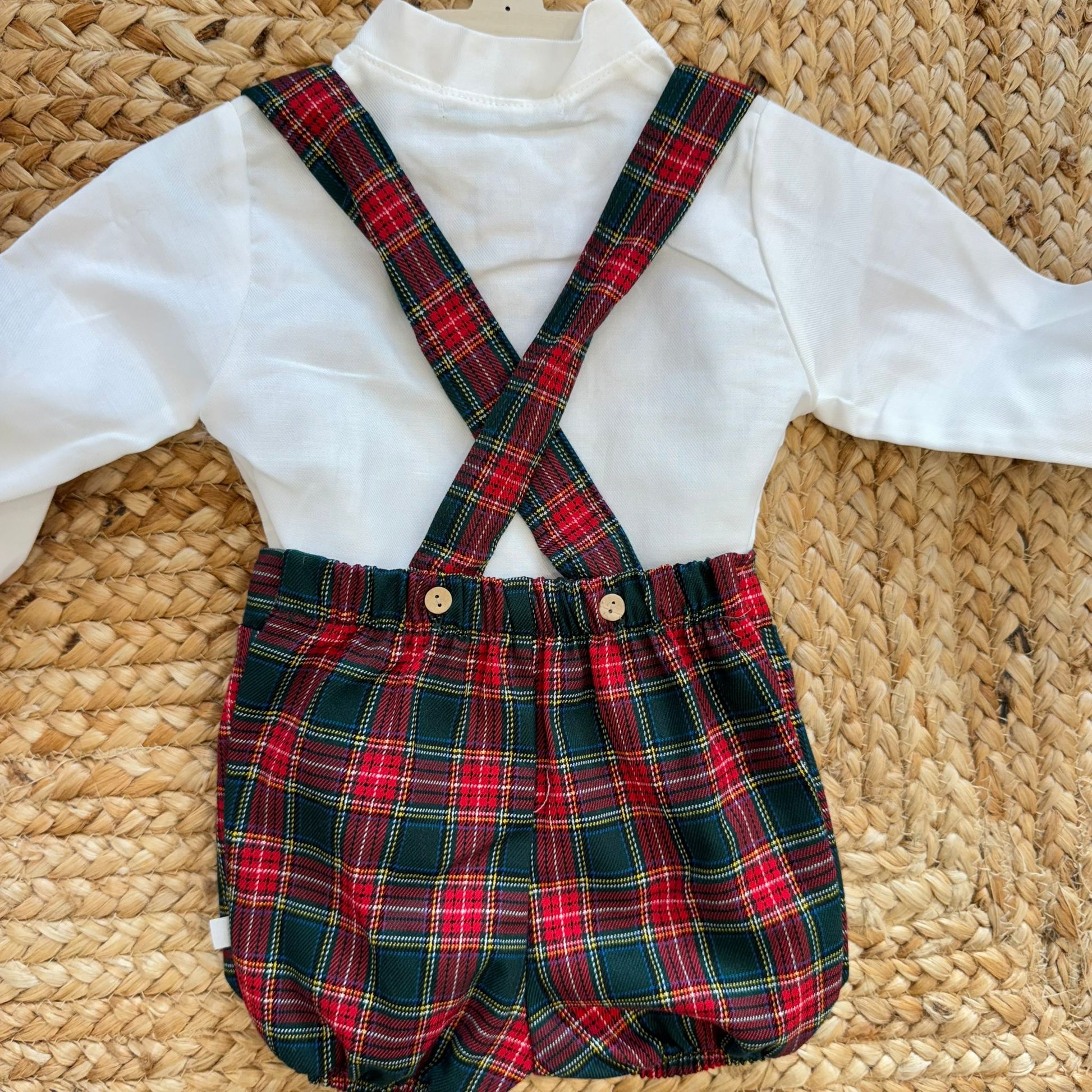 retro salopette scozzese bimbo con bretelle incrociate