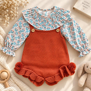 Salopette bimba ruggine Yoedu con camicia fantasia, volant e pompo