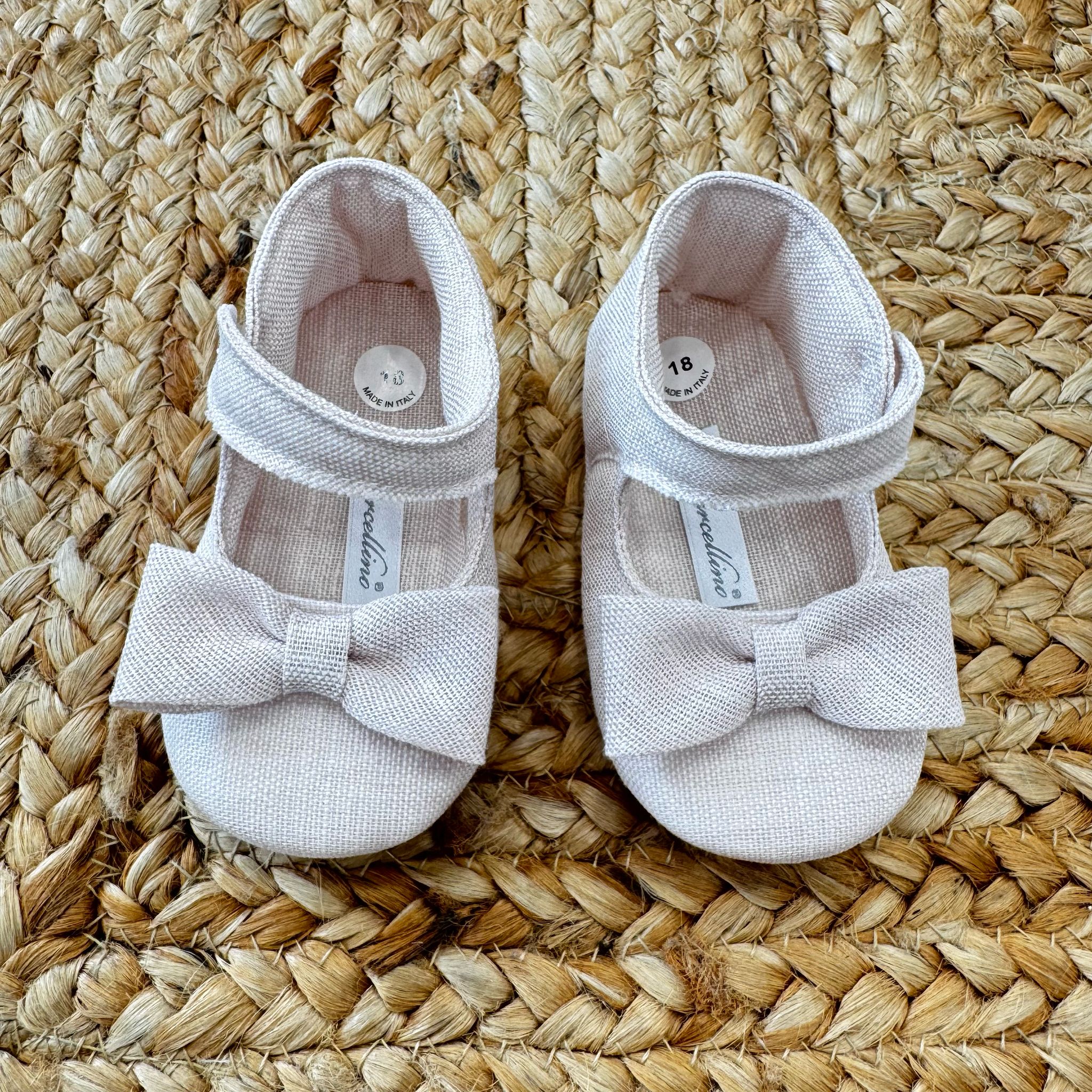  Scarpe culla in lino rosa con fiocco e chiusura a strappo
