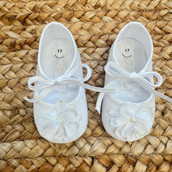 scarpe battesimo bimba con fiore e laccetto