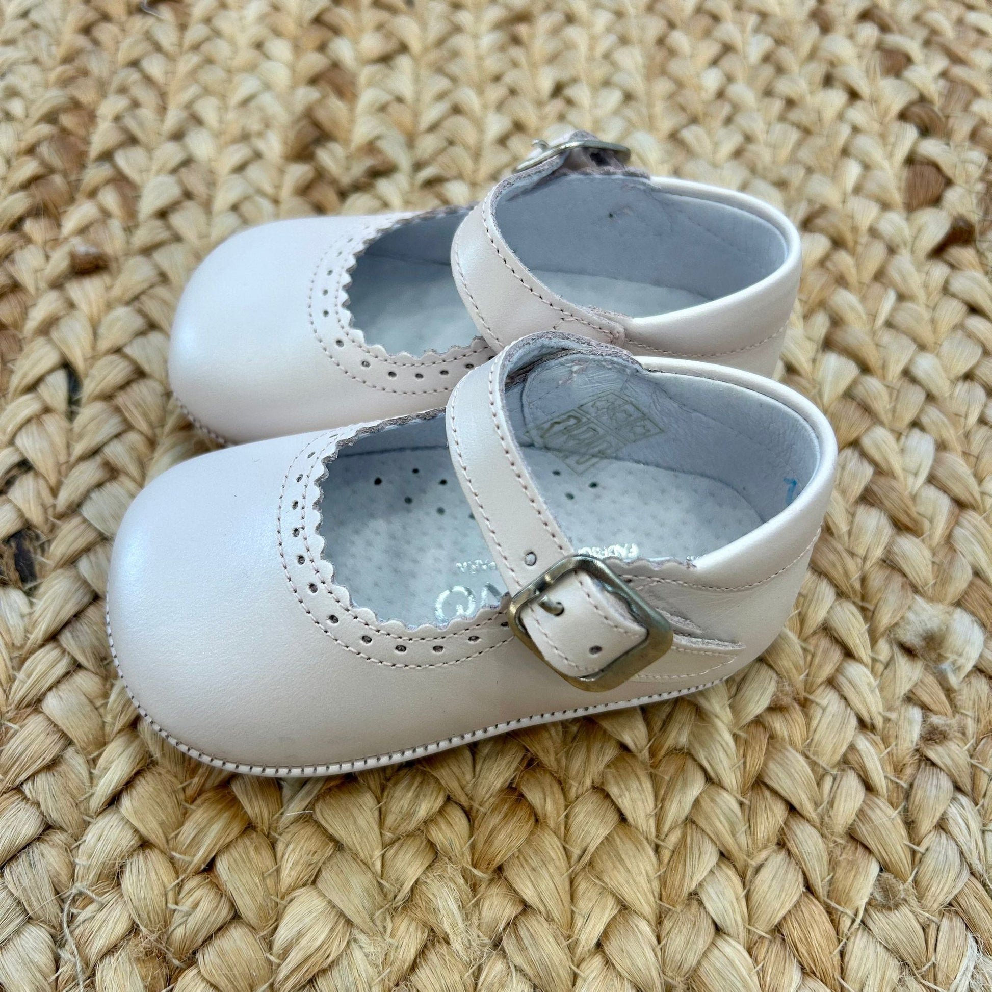 scarpe-battesimo-bimba-rosa-perlato-frontale