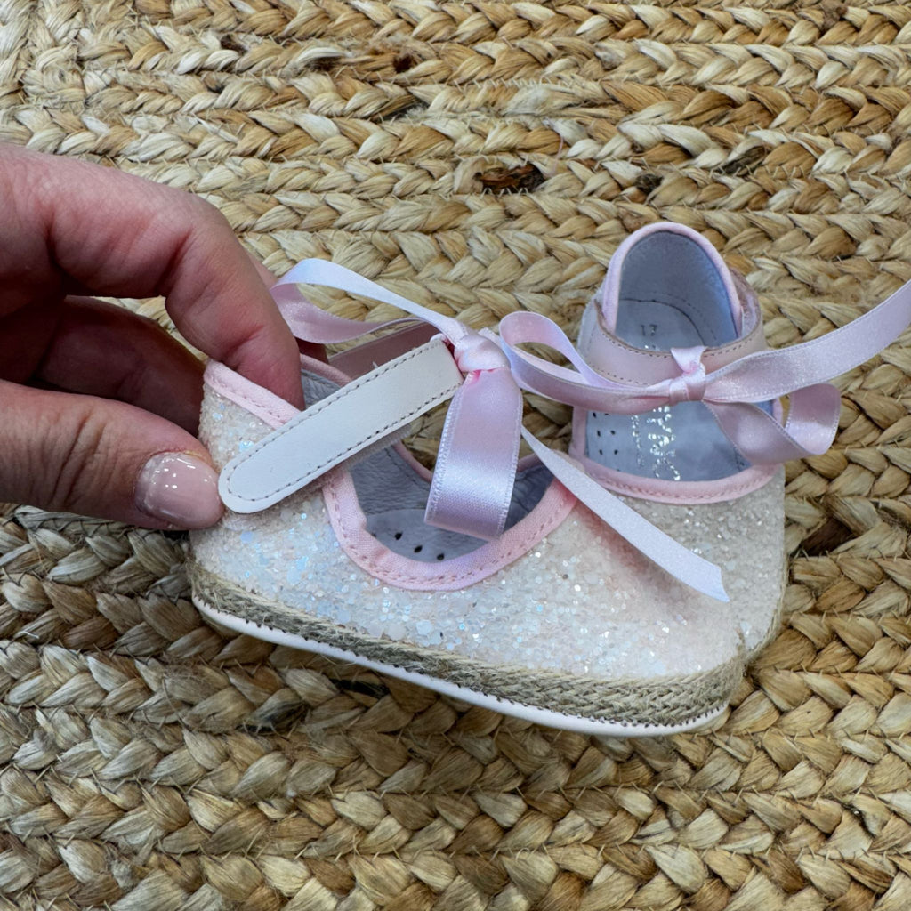 Scarpe culla avorio con glitter e chiusura a bottone