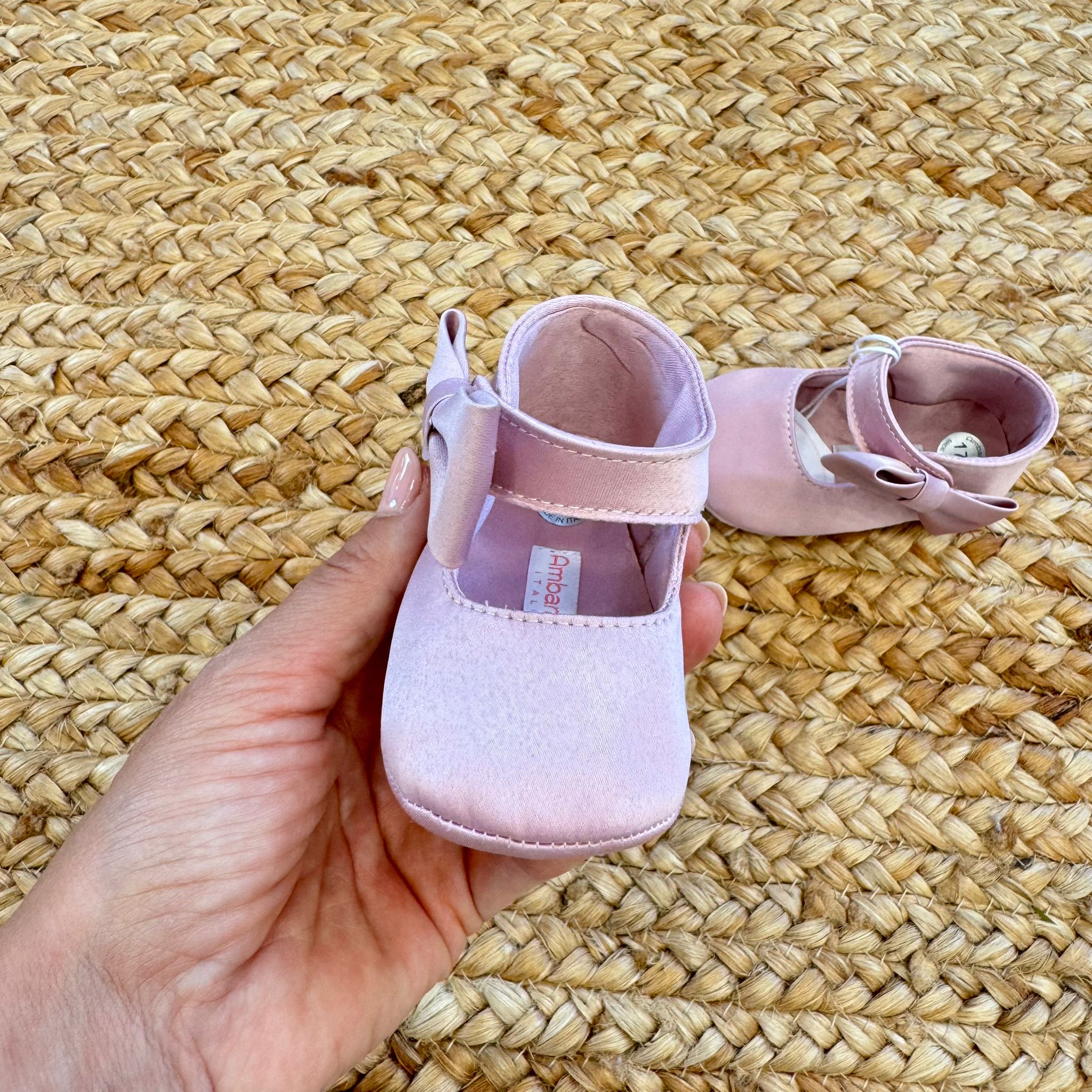 scarpine battesimo neonata rosa con chiusura comoda