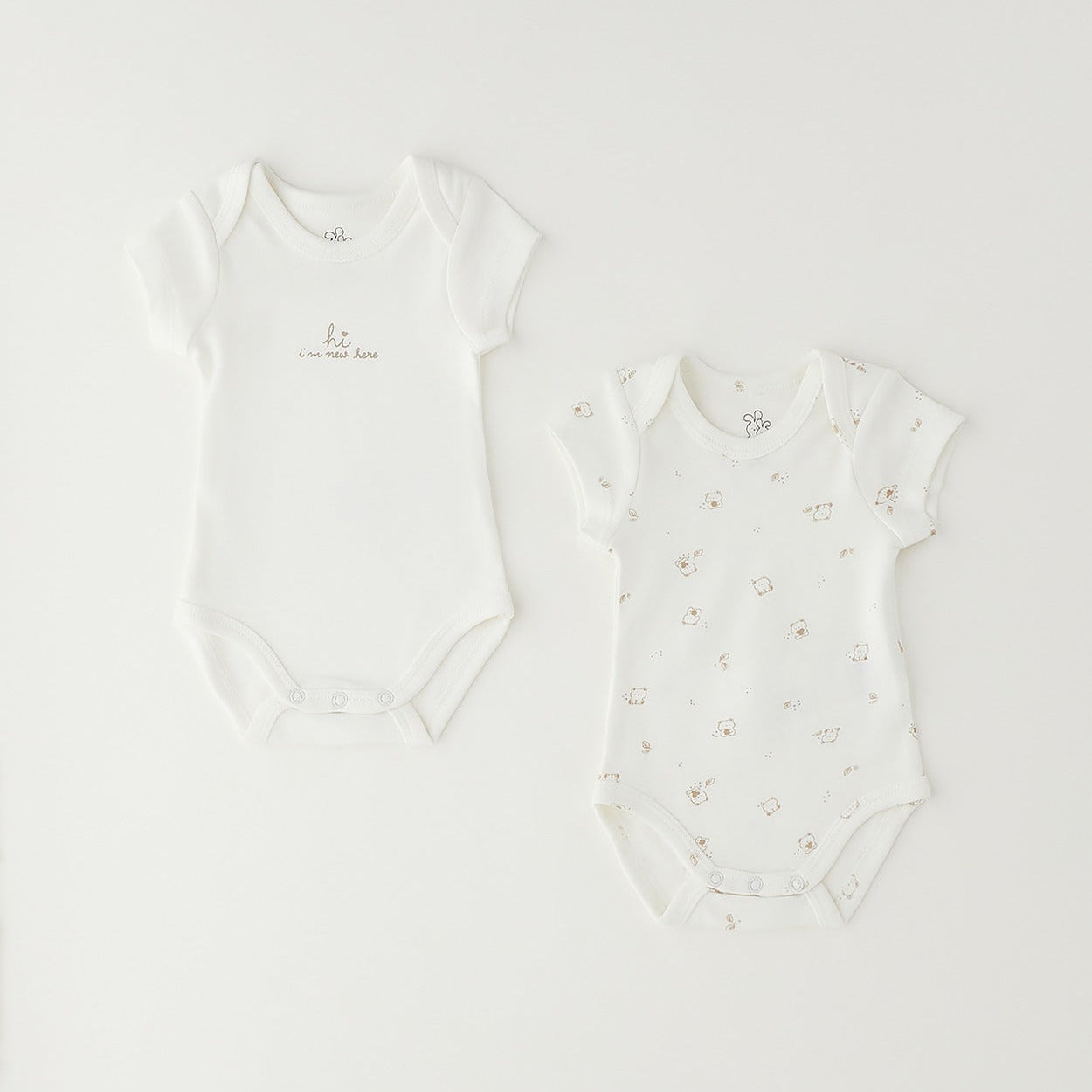 Set 2 body neonato unisex in caldo cotone bianco con scritta e fantasia orsetti per corredino nascita