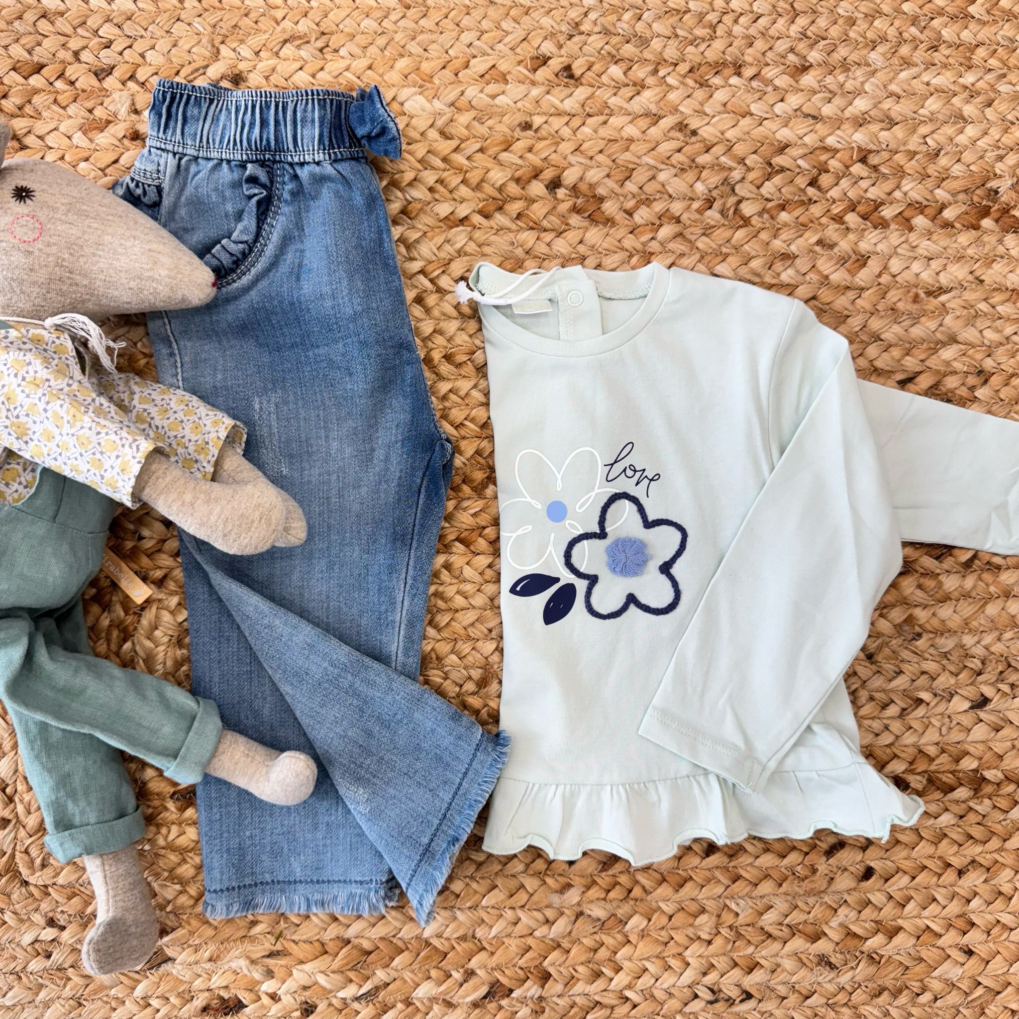 Set bambina 0-24 mesi con jeans elasticizzati e maglietta cotone verde menta