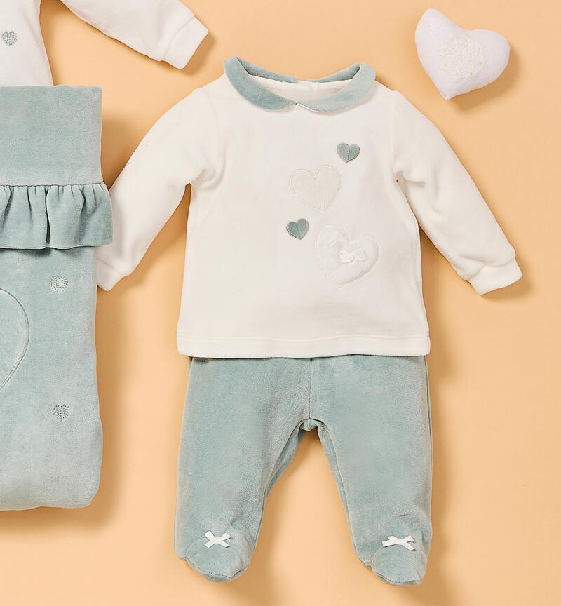 Tutina neonata ciniglia panna e verde con cuori