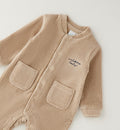 tutina-neonato-beige-ciniglia-con-piedini.jpg