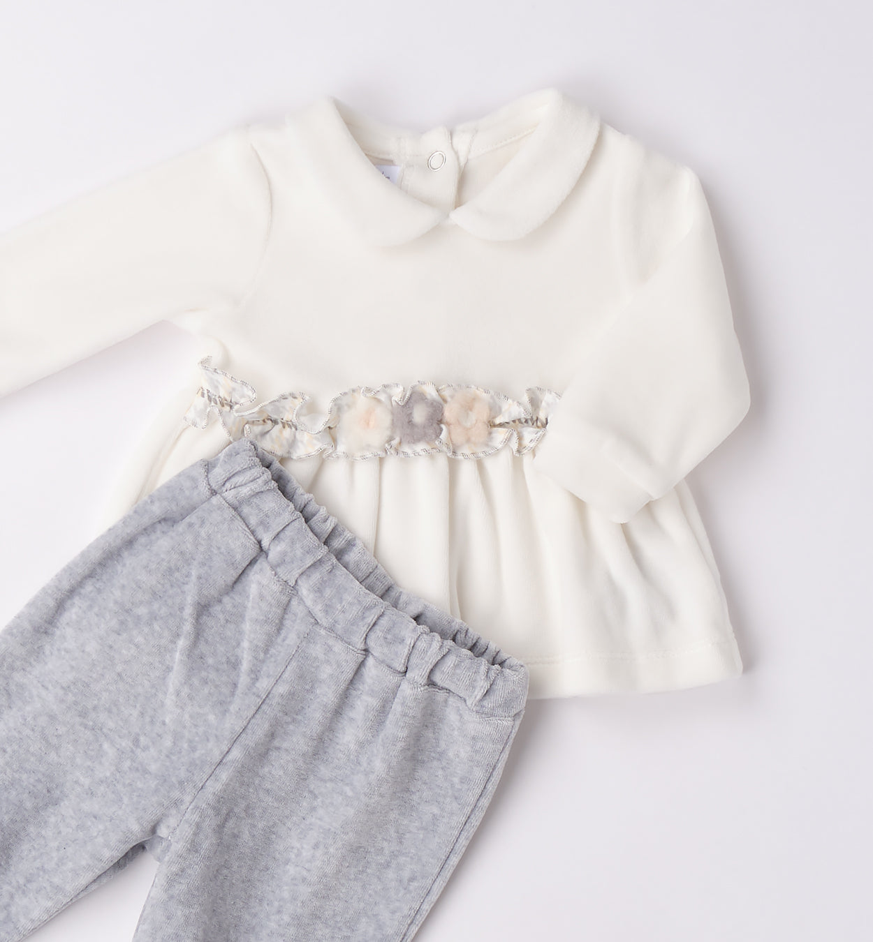 tutina-ciniglia-panna-grigio-fiori-back