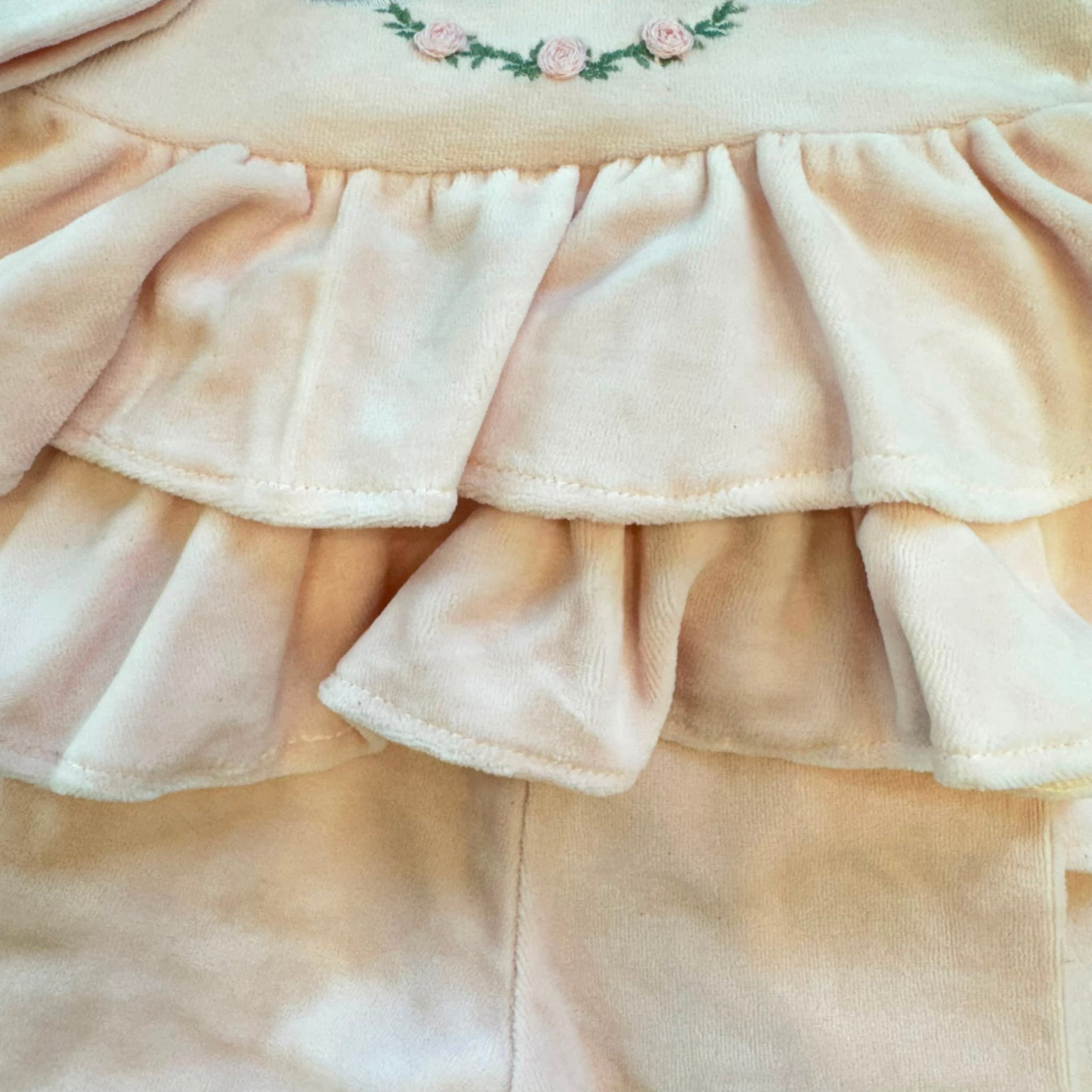 Uscita clinica neonata in ciniglia rosa con copertina, tutina e accessori coordinati