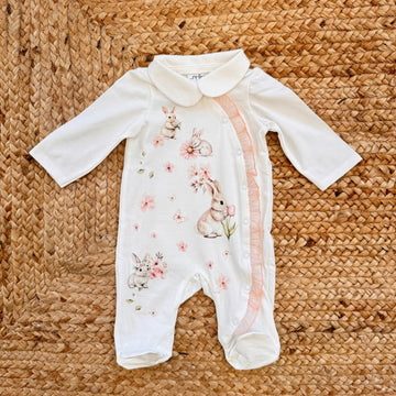 Tutina bimba in 100% cotone panna con colletto e ruches rosa