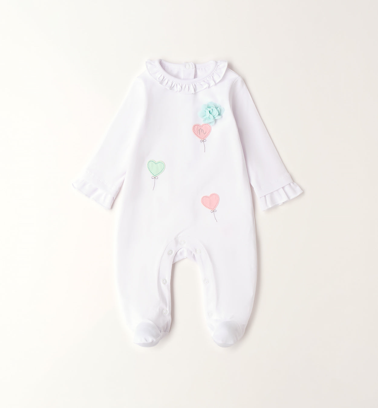 tutina neonata cotone bianco con cuori ricamati e fiore applicato
