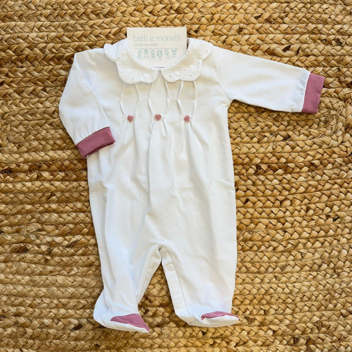 Tutina neonata panna in cotone con colletto sangallo