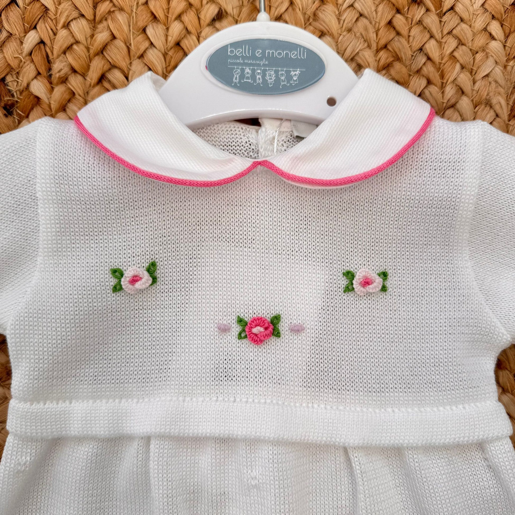tutina neonata elegante con colletto rosa