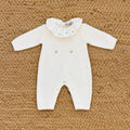 Tutina intera neonata 50% lana e 50% acrilico bianca con dettagli verde salvia e fiorellini, ideale per corredino nascita.