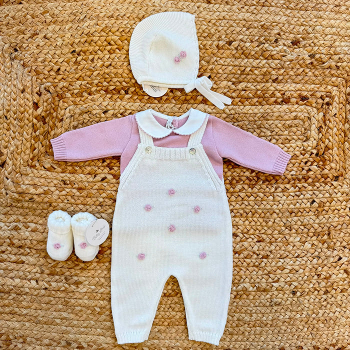 Tutina neonata in pura lana bianca e rosa con salopette e ricami floreali