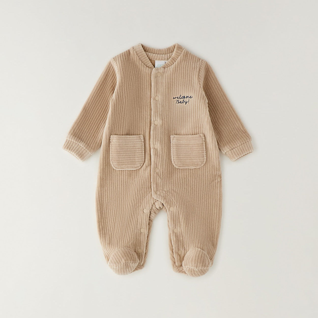 tutina-neonato-beige-ciniglia-con-piedini.jpg