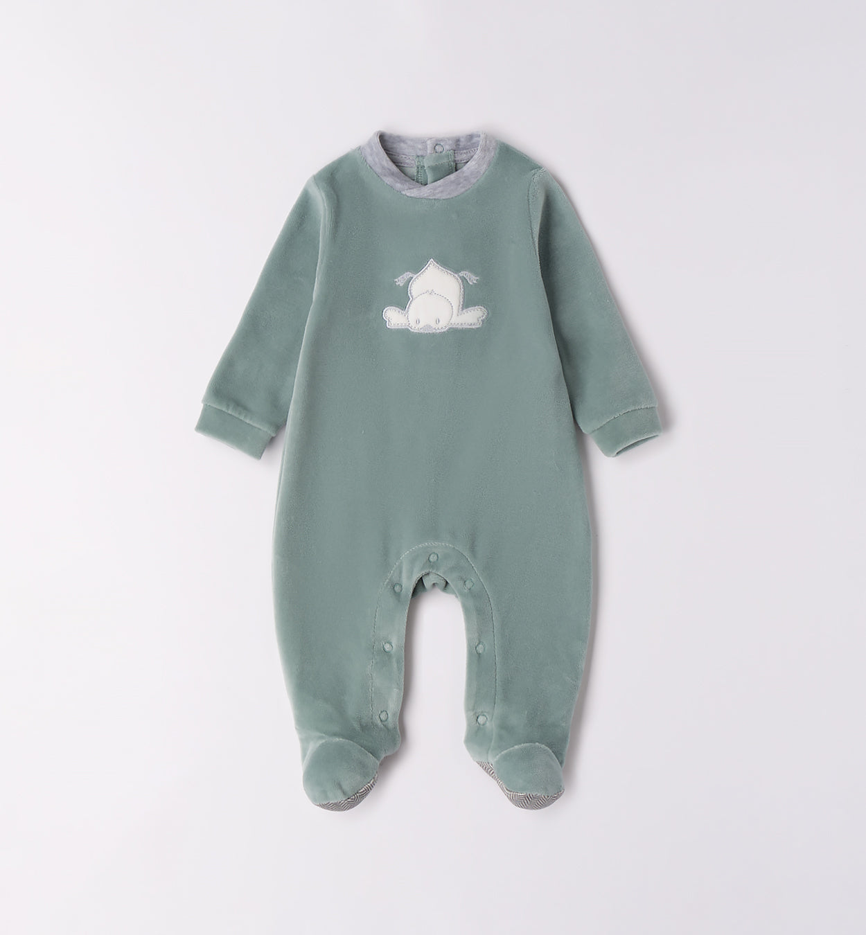 tutina ciniglia neonato verde salvia ricamo orsetto fronte