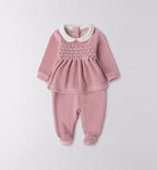 tutina ciniglia rosa neonata ricamo cuore fronte