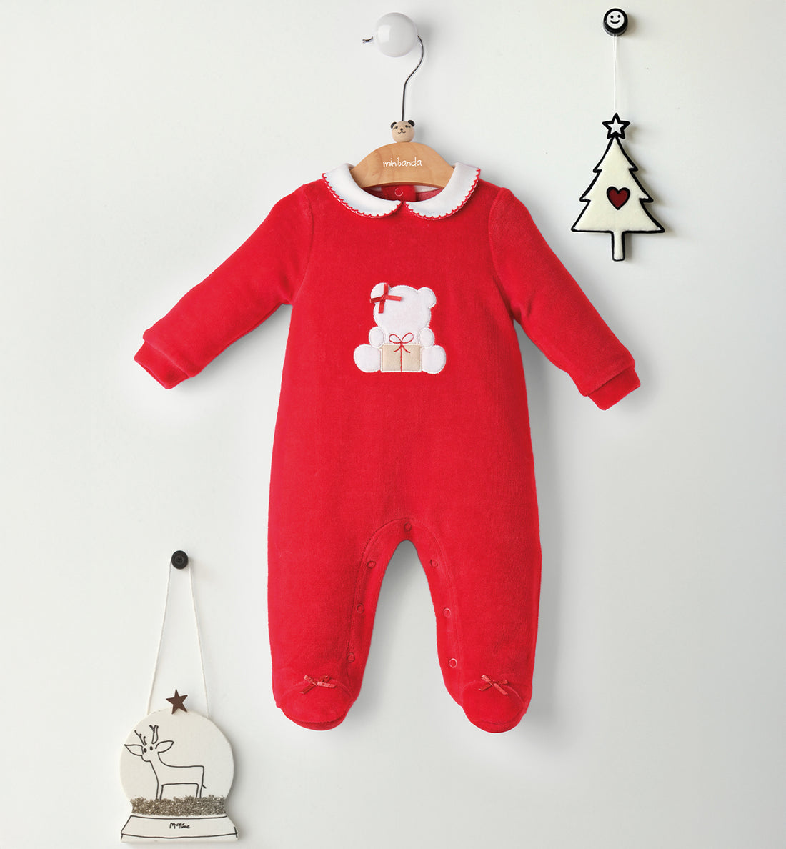tutina rossa natalizia per neonata con orsetto ricamato fronte