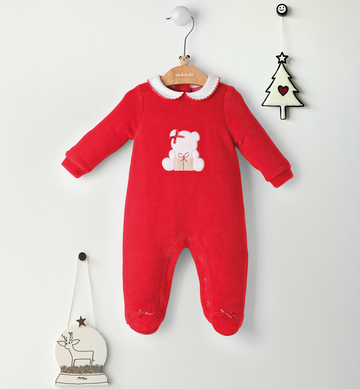 tutina rossa natalizia per neonata con orsetto ricamato fronte