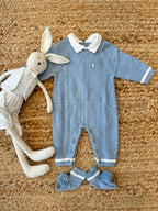 tutina tricot azzurra con colletto bianco