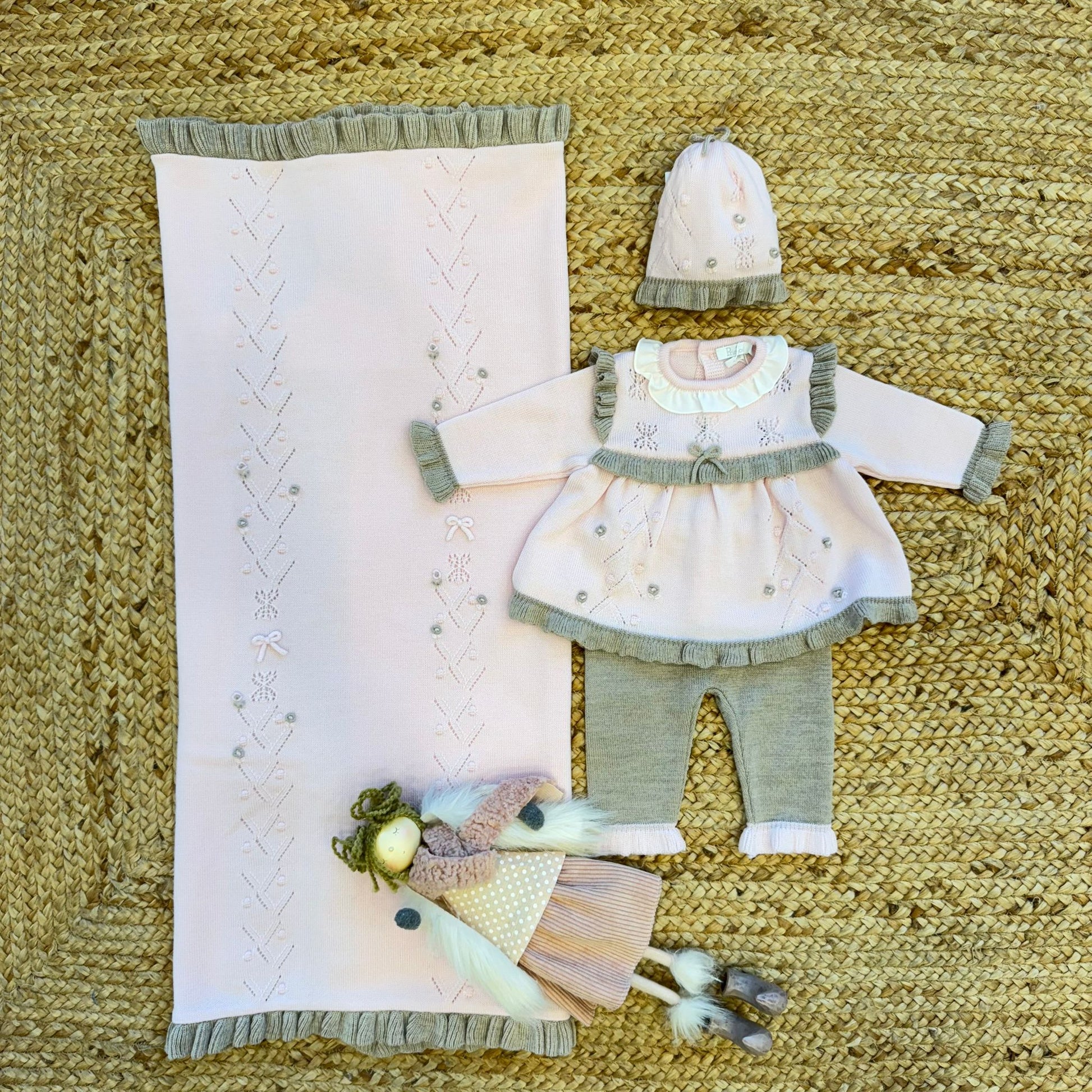 uscita clinica neonata 100% lana rosa e grigio con copertina, abito, pantalone e cappellino