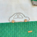 Completo nascita neonato in pura lana verde e panna con motivo automobile e pantalone beige