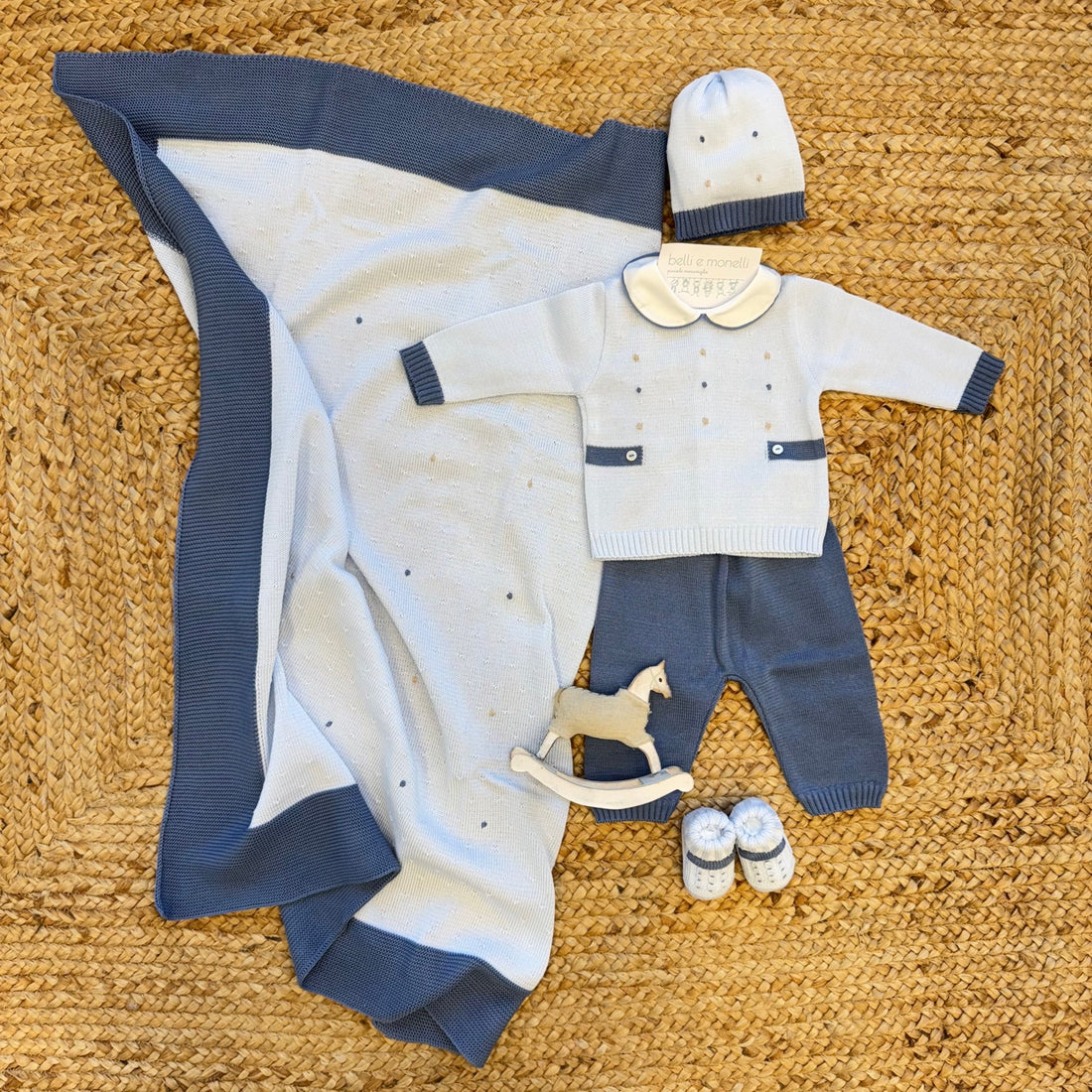 uscita clinica neonato filo di scozia azzurro con copertina e completino