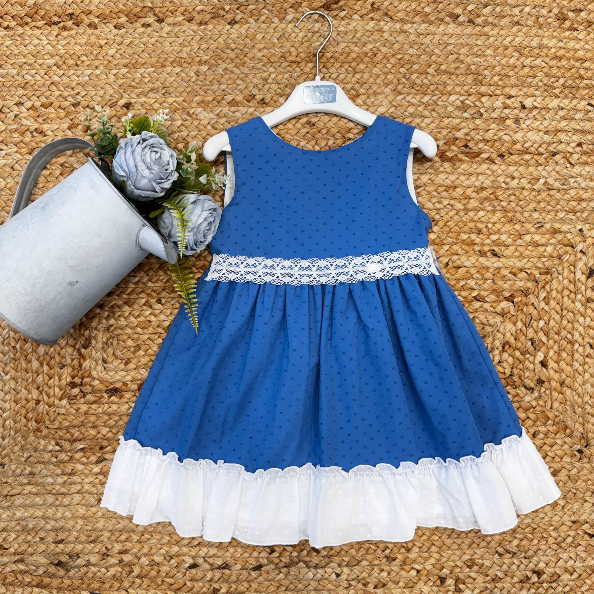 Vestito bambina azzurro con pizzo e balza bianca