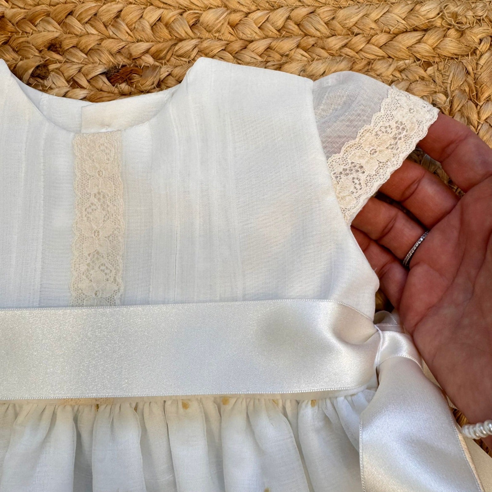 Abito battesimo bimba panna con fiocco in raso