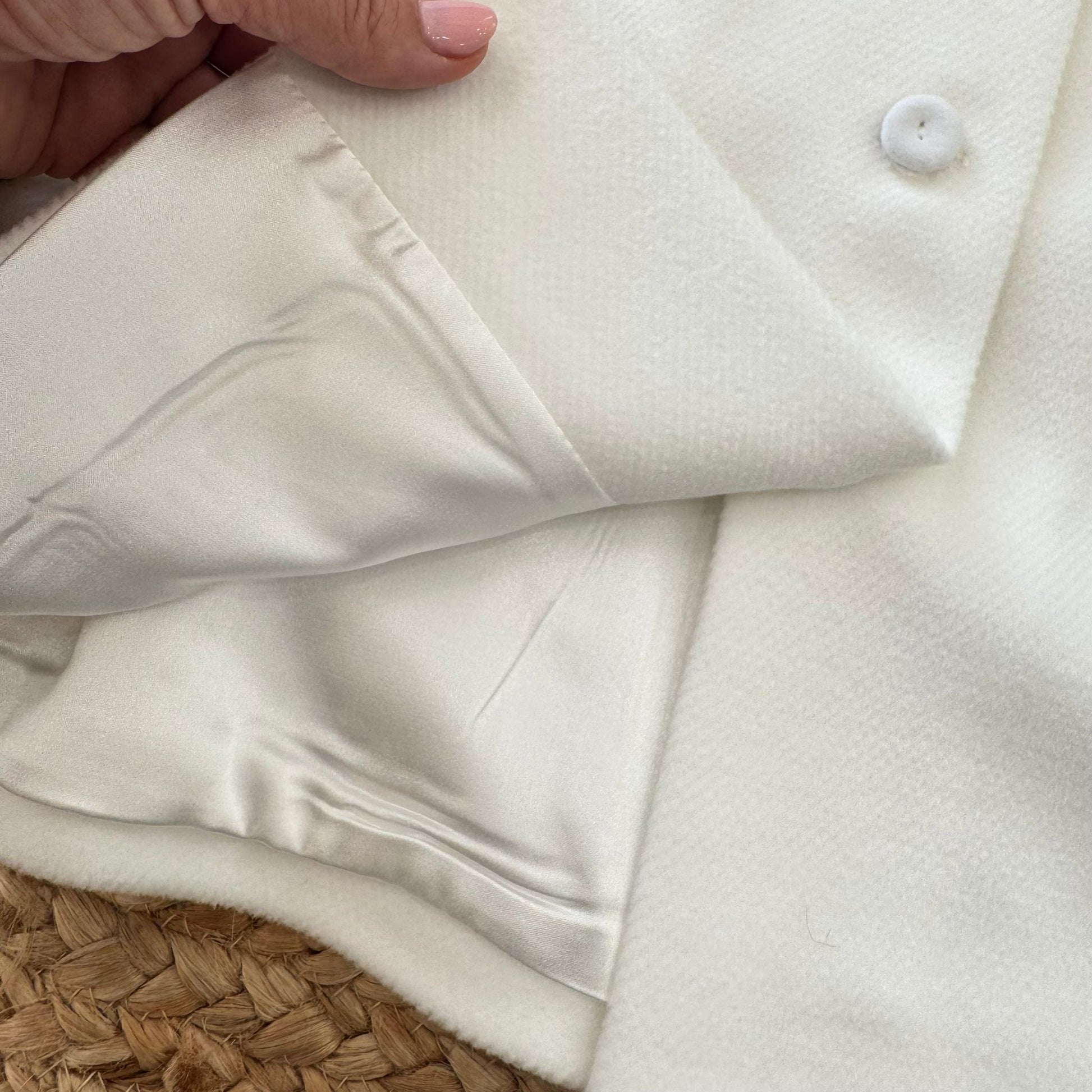 vista completa giacchina battesimo panna